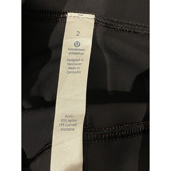 NWT LULULEMON WUNDER UNDER PANT III RVS LUON MID RISE LEGGINGS 2 NEW REVERSIBLE - Picture 8 of 16
